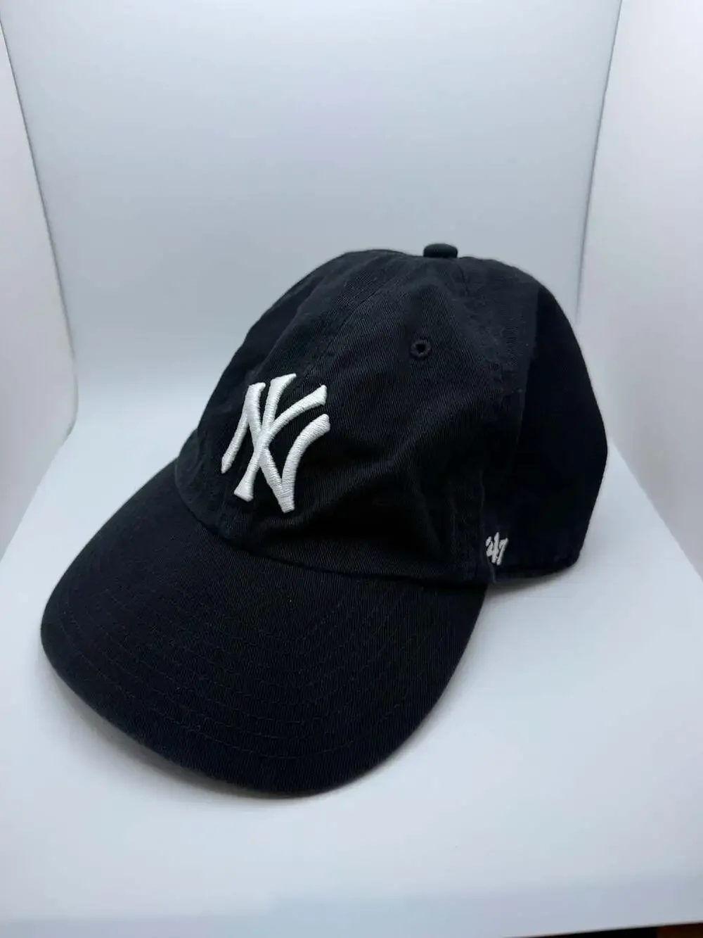 47 Brand New York Yankees Clean Up Adjustable Strapback Hat